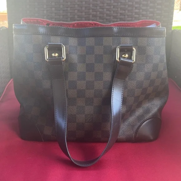 Authentic Louis Vuitton Hampstead PM in Damier - Picture 3 of 15
